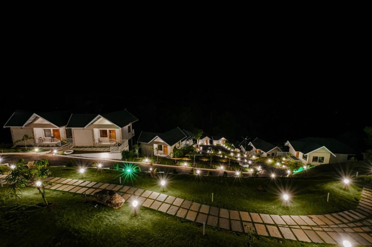Aveda Munnar Mountains And Mist Hotel Eksteriør billede
